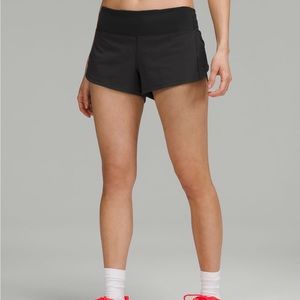 lulu lemon speed up low rise 2.5 inseam black shorts size 8